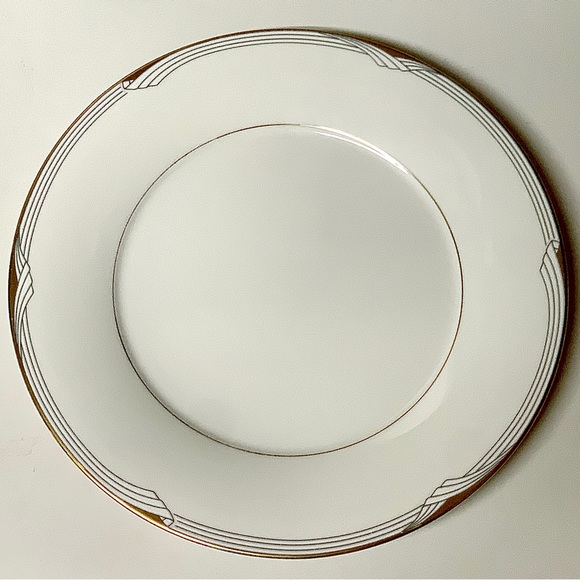 Vintage Discontinued NORITAKE GOLDEN COVE Gold Trim 10.75” Dinner Plate - Picture 4 of 9